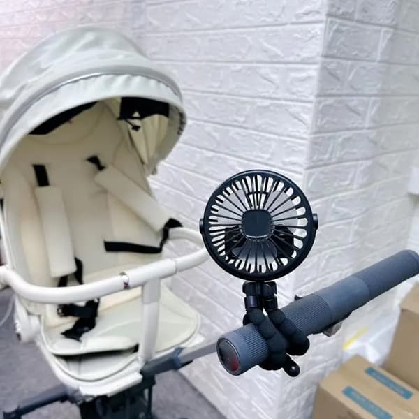 Fleksibel klapvognsventilator - Genopladelig bærbar ventilator med batteri sort