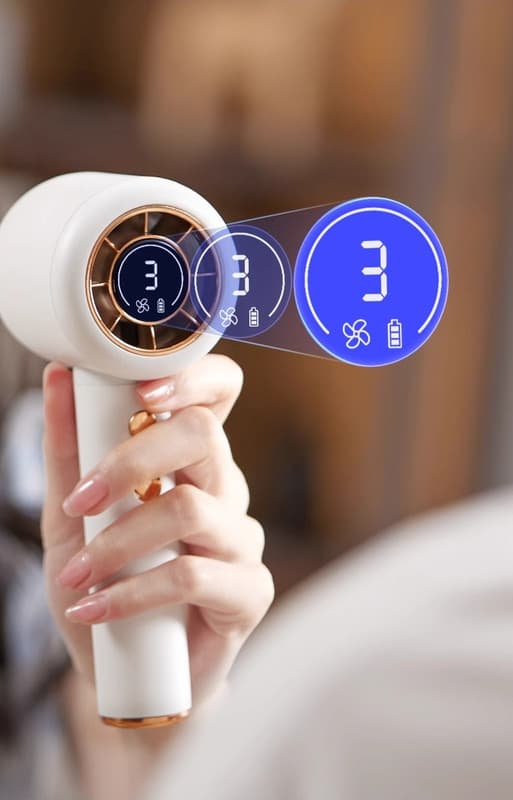 Philips nackhängande fläkt – en bärbar mini-utomhusfläkt med tyst laddning och bladlös design