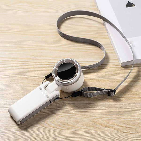 Höghastighets handhållen fläkt med 5-växlad turbokylning, USB-C uppladdningsbar, hopfällbar design för resor, utomhusbruk, kontor (svart/grön/vit)