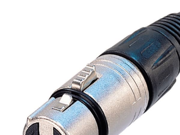 Neutrik NTR-NC3FX, XLR, Sort, Sølv, Nickel, Polyamid, Polyoksymetylen (POM), Polyurethan, Zink-stål, Nickel, UL, UL 94 HB, IEC 61076-2-103, IP 40, IE