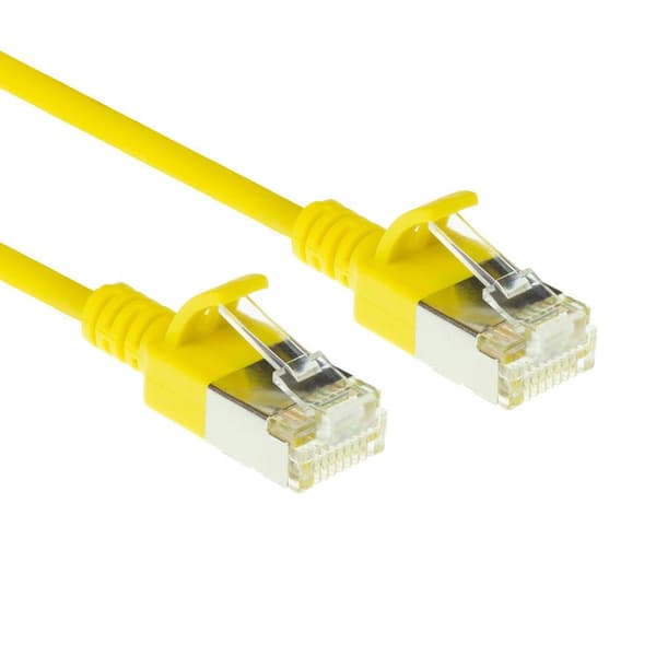 ACT Keltainen 0,5 metrin LSZH U/FTP CAT6A datakeskuksen ohut patch-kaapeli, jossa RJ45-liittimet (DC7800)
