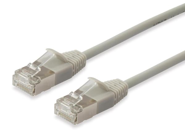 udstyr Slim - patchkabel - RJ-45 (M) til RJ-45 (M) - 10 m - S/FTP - CAT 6a - støbt, uden krog - beige