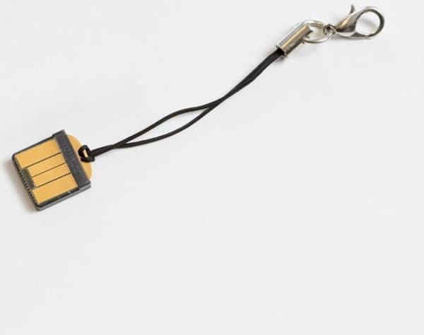 YubiKey 5 nano
