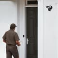 Miniatyrbillede 5 af 11: Ring Floodlight Camera Wired Plus - Sort
