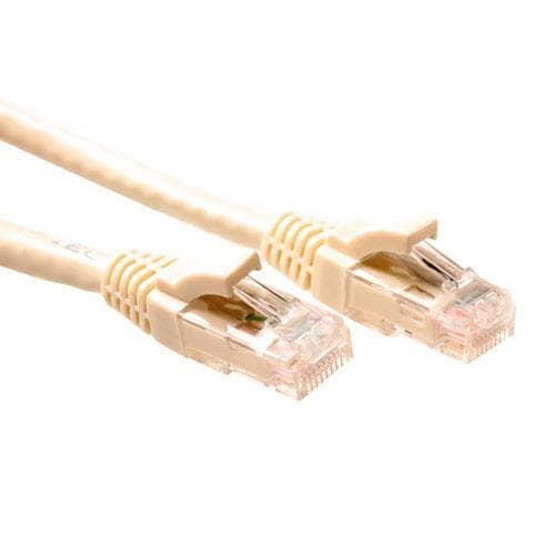 ACT Ivory 7 metrin U/UTP CAT5E patch-kaapelin komponenttitaso RJ45-liittimillä. Cat5e u/utp -komponentti iv 7,00 m (IK5407)