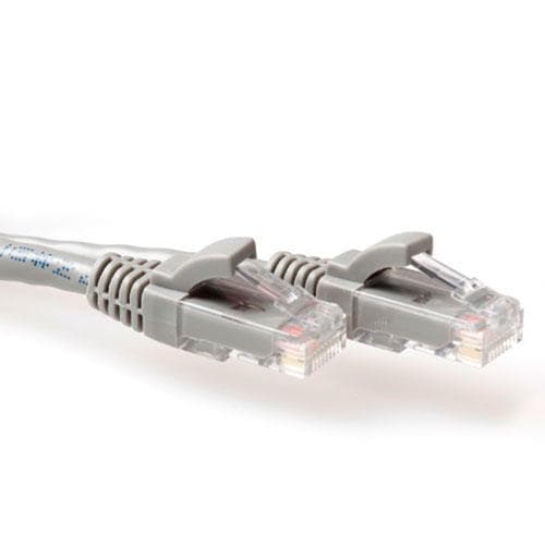 ACT Grå 0,5 meter U/UTP CAT6A patchkabel uden problemer med RJ45-stik. Kabellængde: 0,5 m Cat6a u/utp snagless gy 0,50m (IB3000)