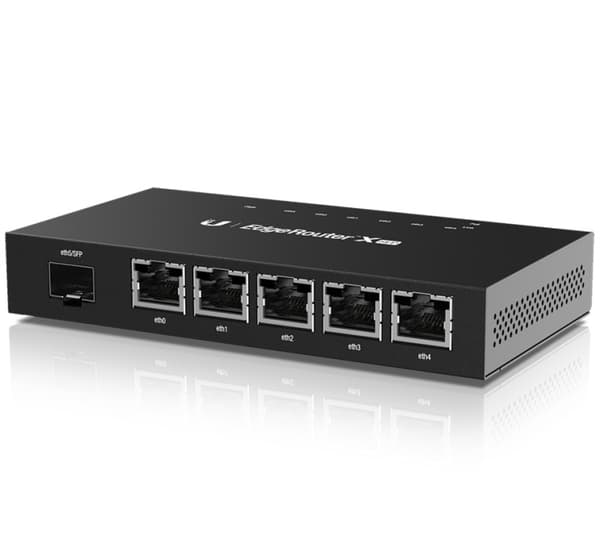 Ubiquiti EdgeRouter X, 5-porter, SFP, Gigabit, Passiv PoE, Svart Sort