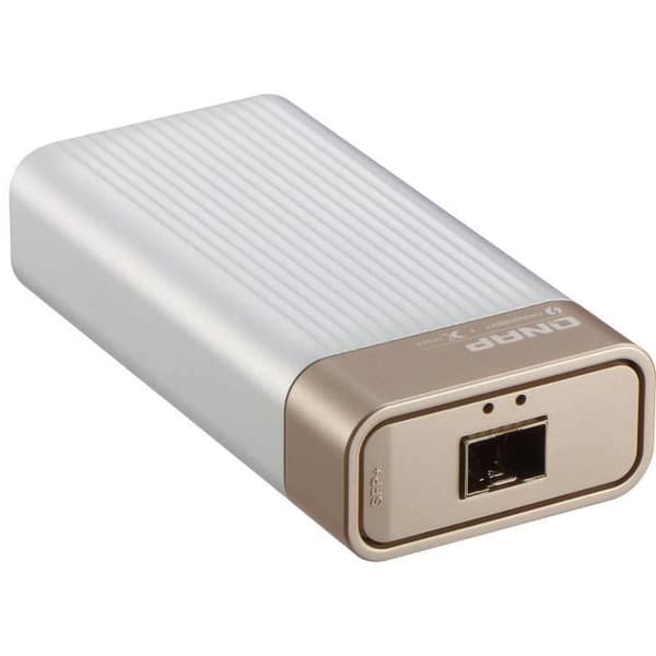 QNAP - Thunderbolt 3 till 10 GbE SFP + -adapter
