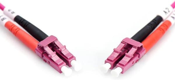Digitus DK-2533-02-4 Valokuitukaapeli 2 m LC Violetti
