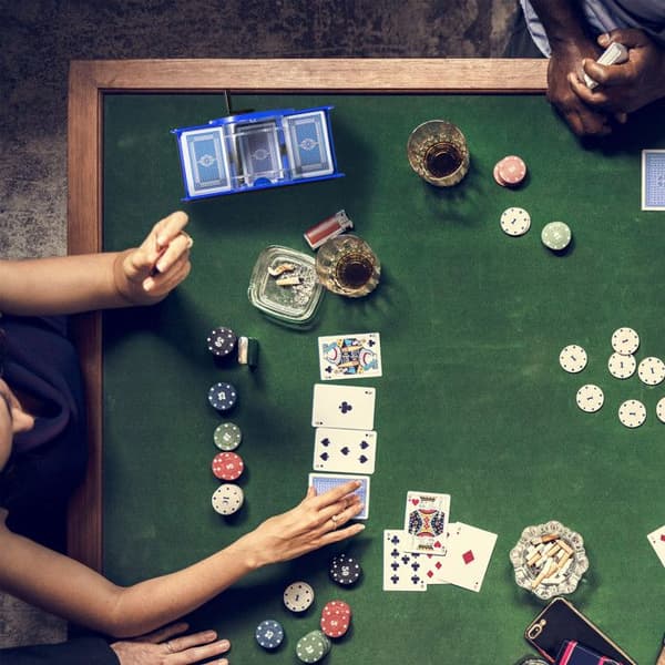 Relaxdays Kortmixare upp till 91 mm, manuell mixer, för 2 spel, med vev, plast, blå