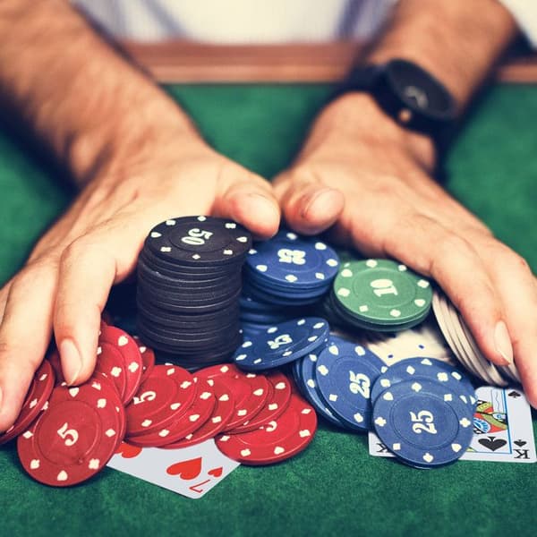 Relaxdays Plastikkortlekar, vattentåliga, anti-reva & vikning, 54 stycken, Texas Hold'em, pro kit