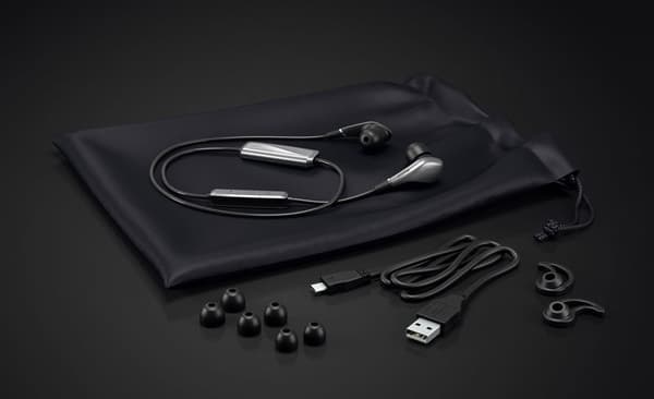 Magnat IN-EAR WHITE vs ORANGE