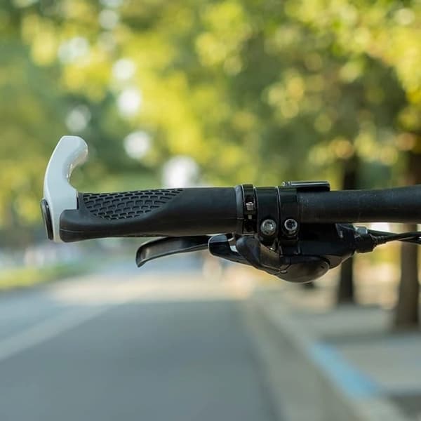 Rockbros Cykelhållarset med horn - Vit