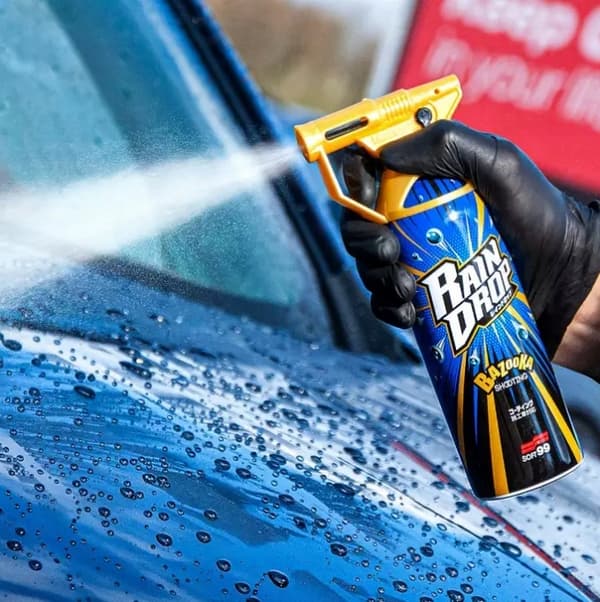 Soft99 Rain Drop Bazooka 300ml Snabbdetaljerare för blött lack mikrofiber