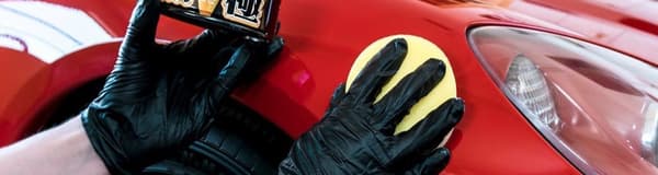 Soft99 Extreme Gloss The Kiwami Dark Bilvax bilvaxning