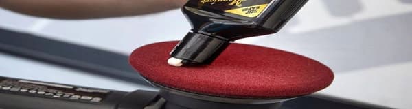 Meguiars Ultimate Compound 450ml Polerpasta polerar och ger glans
