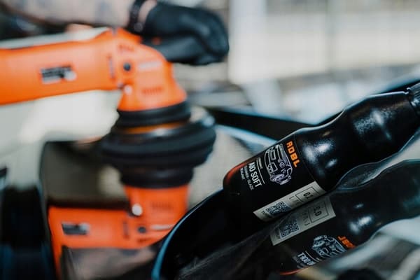 ADBL Aio Soft 0,2L polering av lack pasta mild biltillbehör
