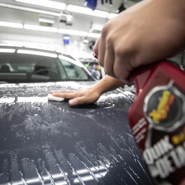 Meguiars Surface Clay -pakkaus auton maalipinnan puhdistukseen