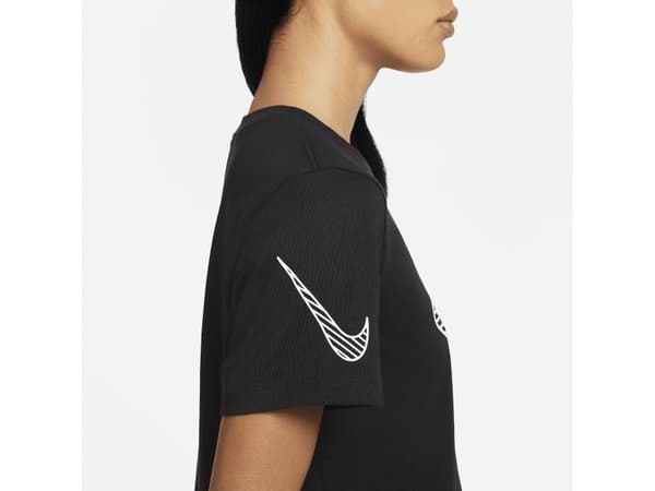 Nike DN5856-010, T-paita, Aikuinen, Nainen, XS, SML, 32-34