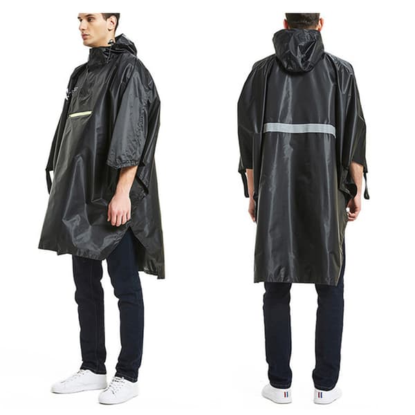 Multifunksjonell regnponcho med hette / campingpresenning / ly for fotturer og camping