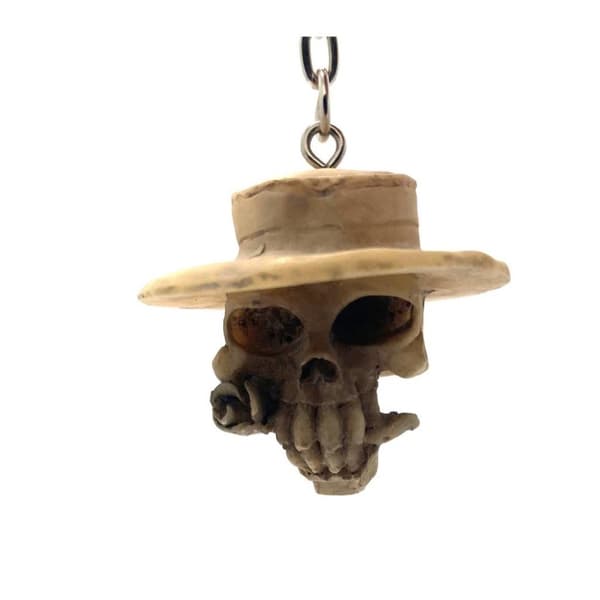 Skull rose keychain