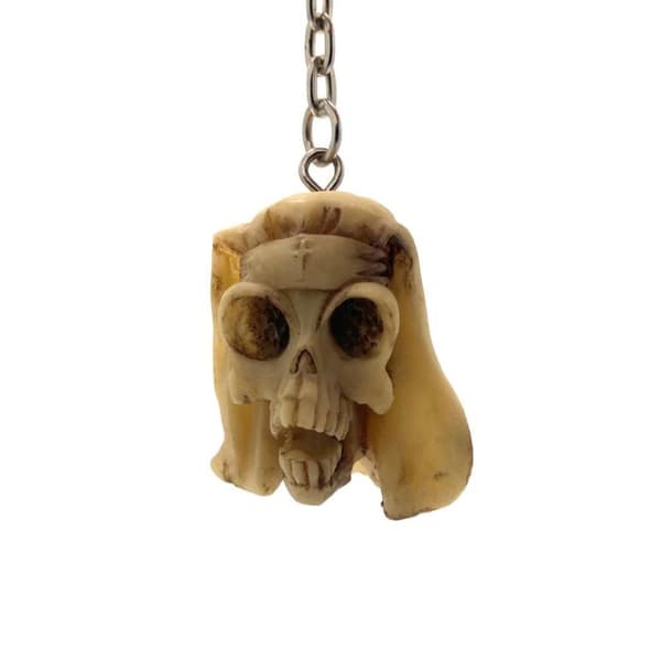 Skull keychain Nun