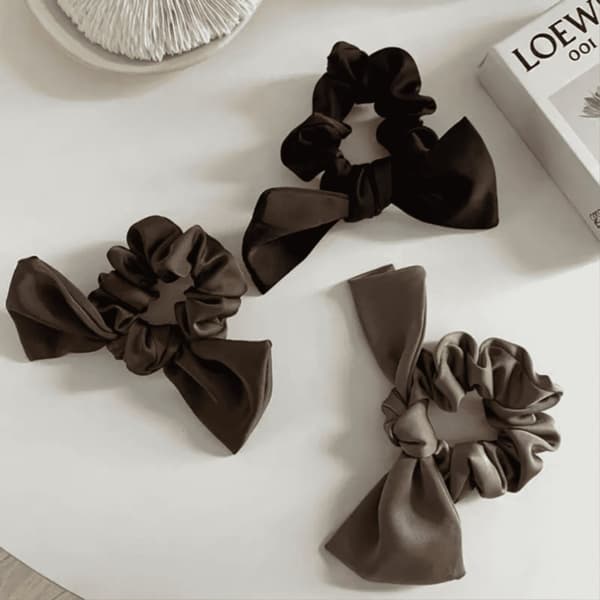 INF 2 stk. store silkehårbånd satin scrunchies til tykt hår Sort