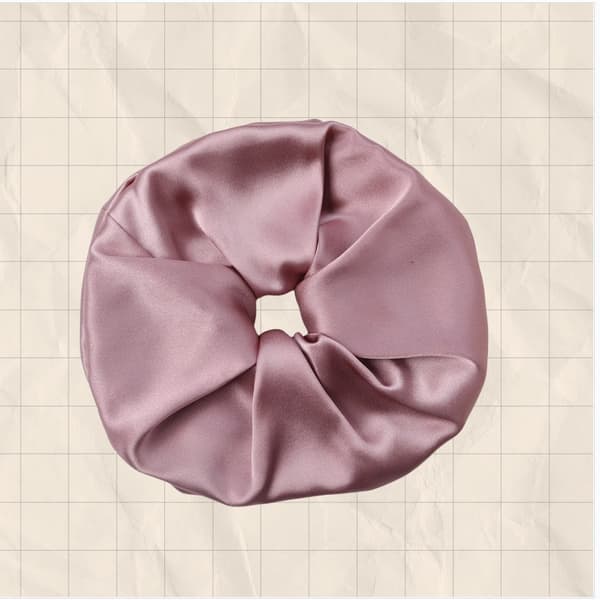 INF 19 Momme 9cm Silke Hår Scrunchie - Skonsam Håraccessoar Rosa