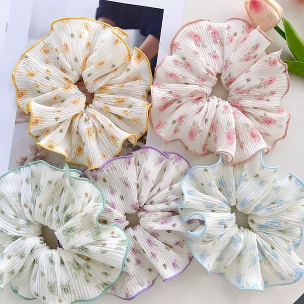INF Blomstrete Chiffon Scrunchies Hårstrikk - 5 stk Hårtilbehør