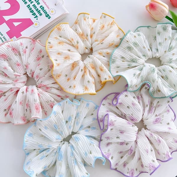 INF Blomstrete Chiffon Scrunchies Hårstrikk - 5 stk Hårtilbehør