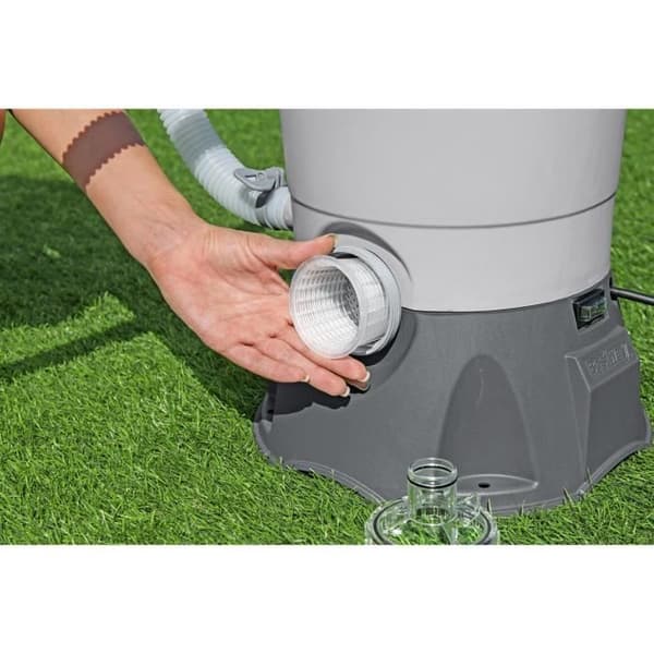 Sandfilter / filtreringspump för simbassänger upp till 18 m3 - Bestway - 3 596 L/h - Med förfilter