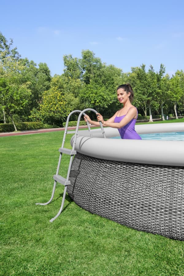 Bestway Pool Stege  84 cm