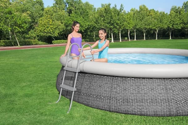 Bestway Pool Stege  84 cm