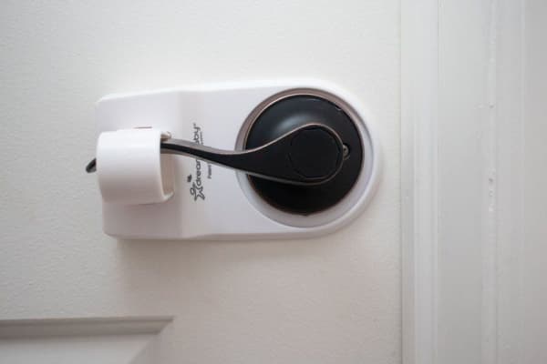 Dreambaby Lock on the door handles