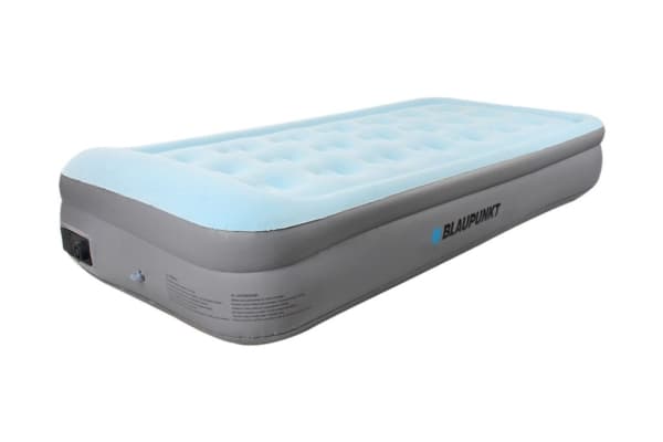 Blaupunkt oppblåsbar madrass med innebygd elektrisk pumpe 195x94 cm Blaupunkt IM715