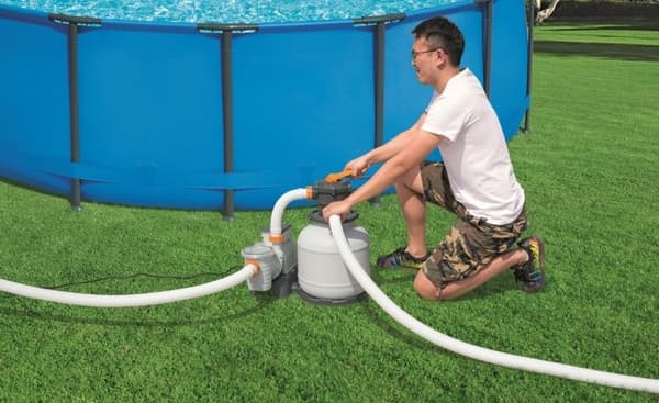 Bestway sandfilterpumpe - 8327 L/h - 220-240V - 280W - 58499