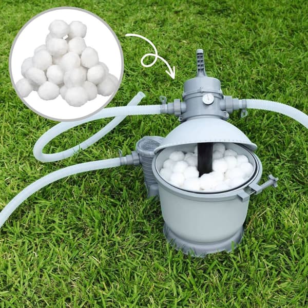 Flowclear Polysphere Filter Balls - 3000 grammaa & WAYS kuurausharja