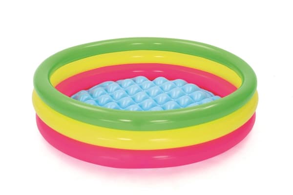 Bestway Pool, Sommar