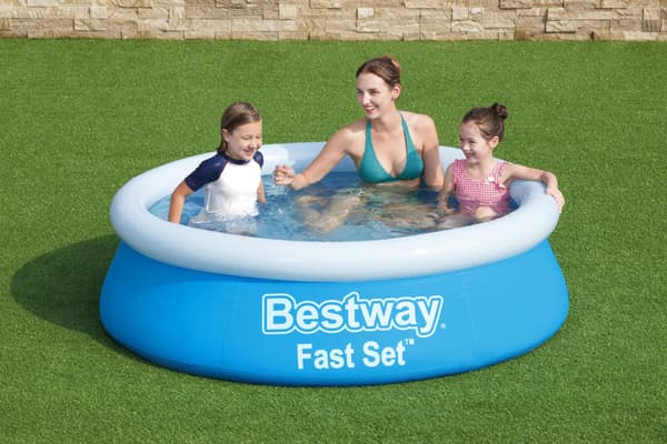 Bestway Swimming Pool - Fast Set - 183 x 51 cm - Inklusiv skrubbebørste