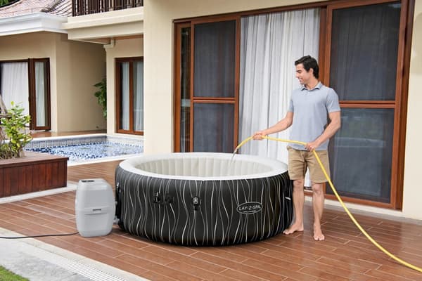 6-person inflatable spa Jacuzzi 196 x 66 cm Bestway 60059