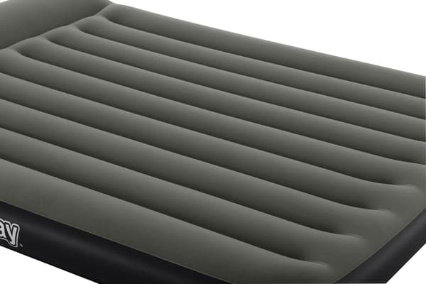 Oppustelig madras med pumpe 203 x 152 x 30 cm Bestway 67930