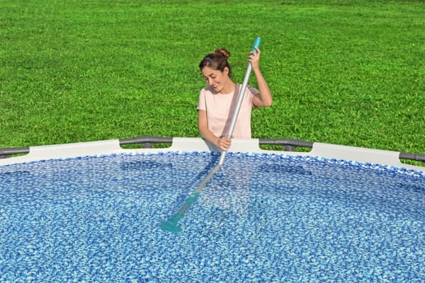 Bestway AquaSurge Uppladdningsbar Pooldammsugare