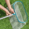Pikkukuva 3 / 3: Lehtienkeräin altaan puhdistukseen Bestway 43 x 21 cm