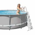 Miniatyrbild 2 av 4: Trappa för poolen Intex 28077 132 cm