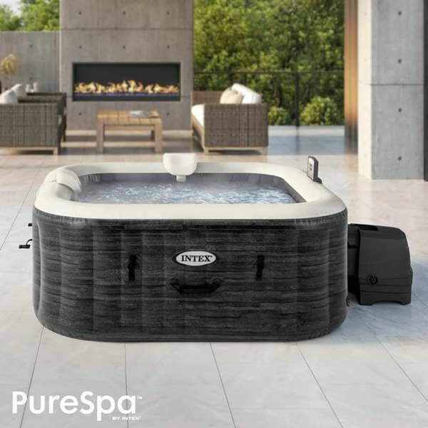 Ilmatäytteinen spa Intex 795 L