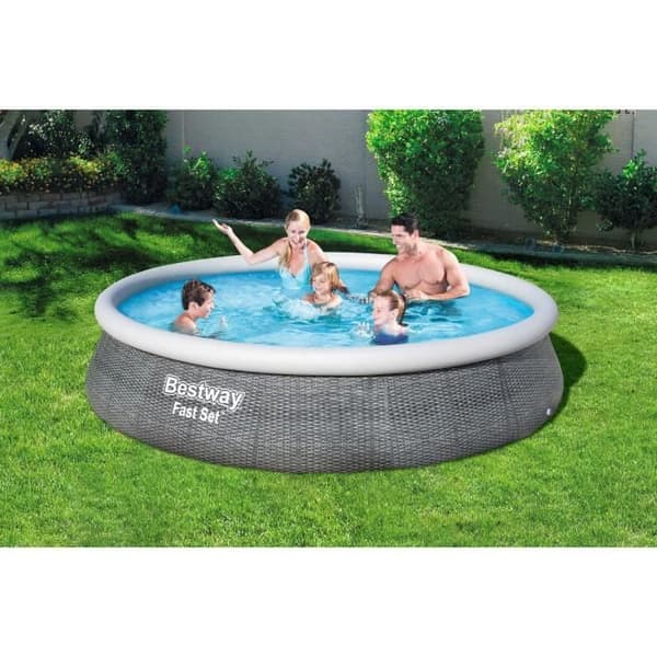 BESTWAY självbärande poolkit över marken - Fast Set™ - 396 x 84 cm - Rund (levereras med en filtreringspump)