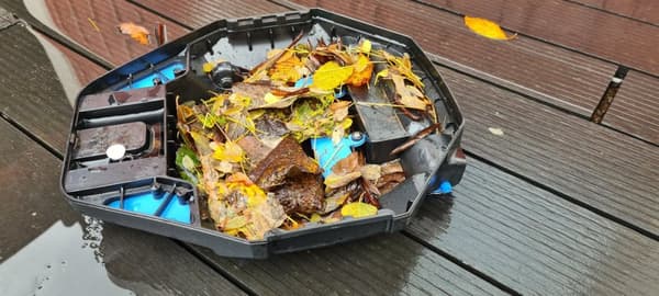 Poolrobot D100 Delta 100 STEALTH max25m² RC16