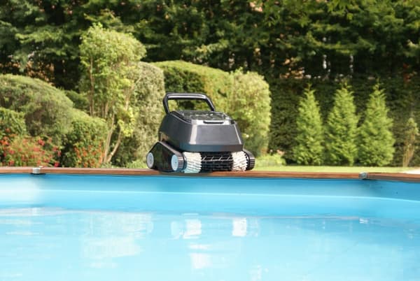 Swim & Fun Bassengrobot for gulv og vannlinje