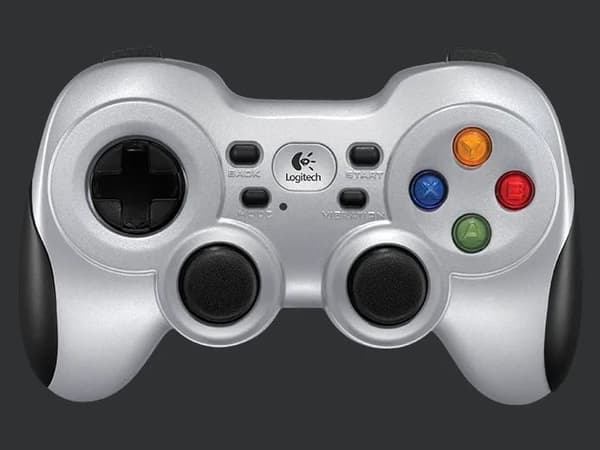 Logitech F710 Wireless Gamepad