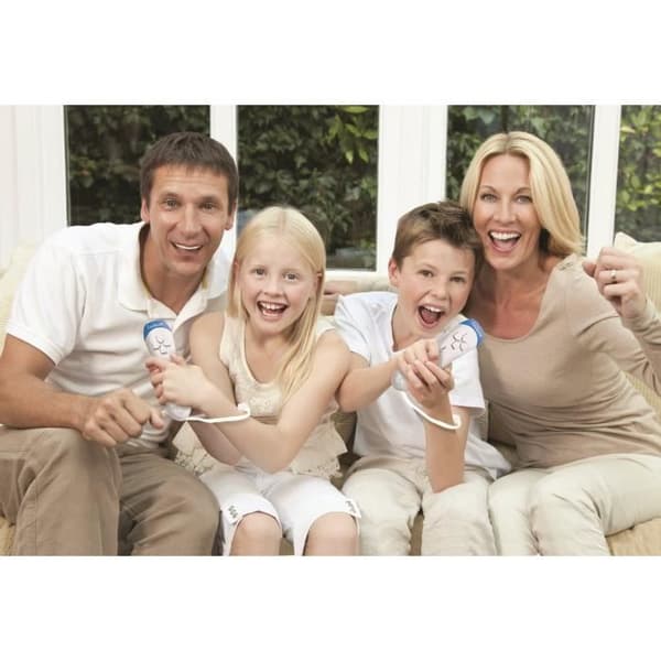 Plug N' Play Motion HDMI TV-konsol - 2 trådlösa kontroller 208 spel